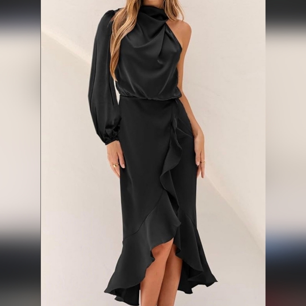 Elegant Black Dress Mermaid Style Size M